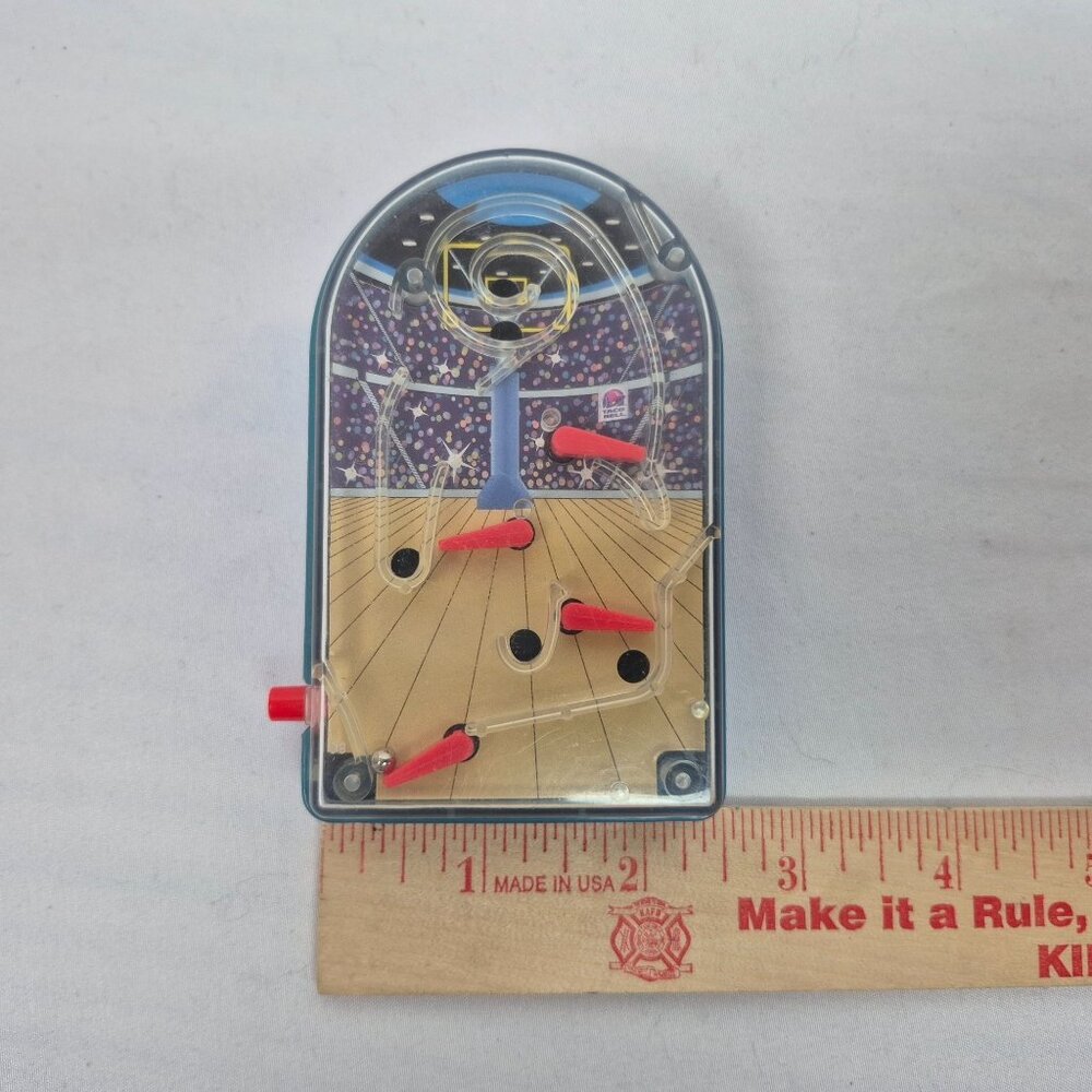 Taco Bell Handheld Pocket Pinball Game 1998 Final Four VTG EXCELLENT CONDITION!! - Picture 8 of 8